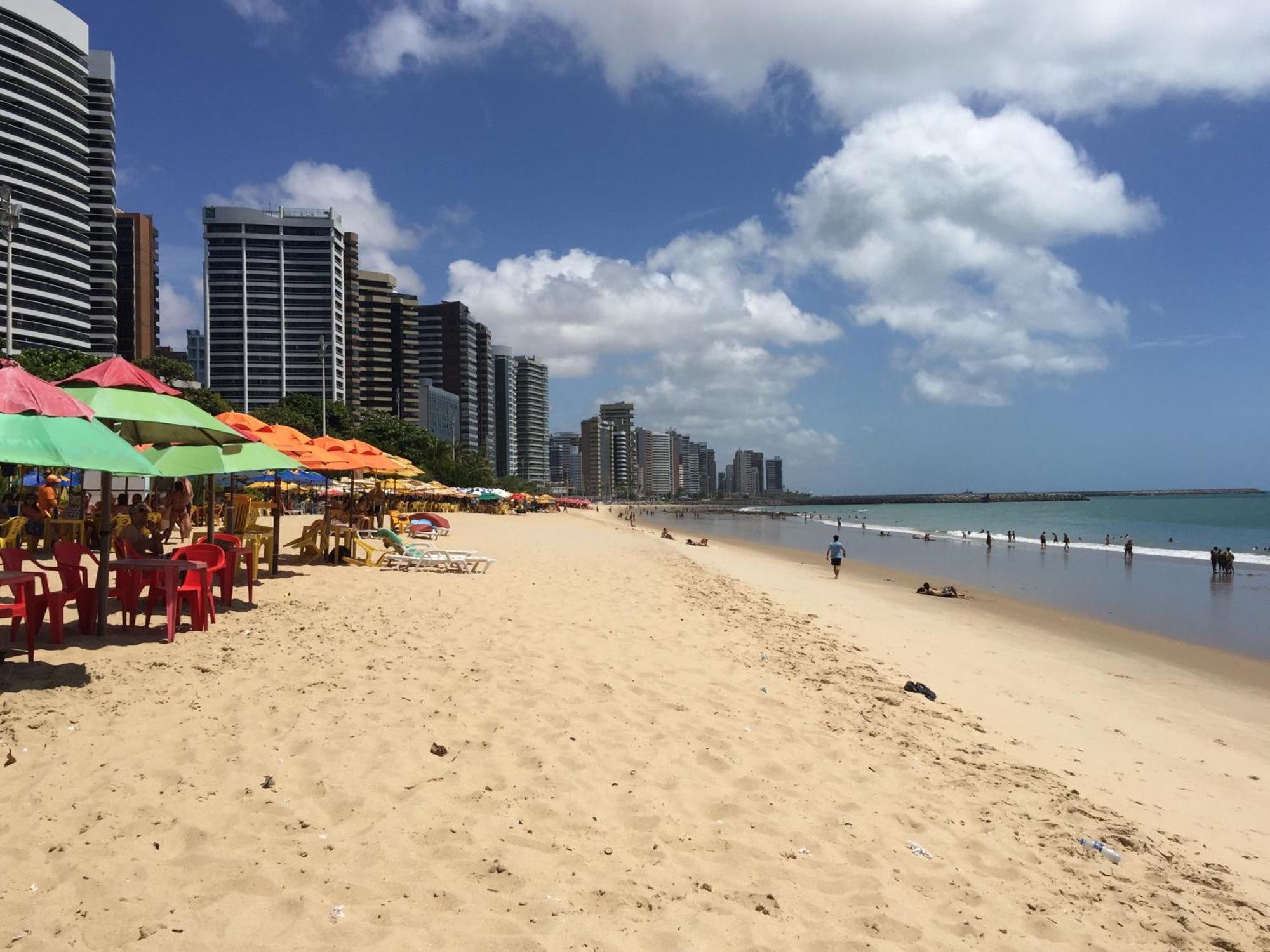 Apartamento Frente Mar Meireles Форталеза Екстериор снимка